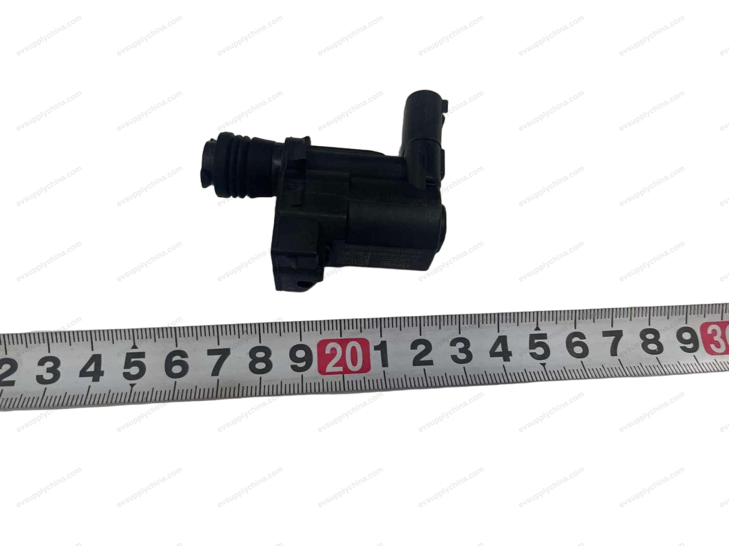 Cover actuator — BYD Atto 3