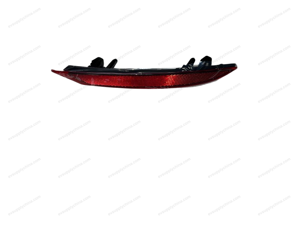 Left rear reflector — BYD Atto 3