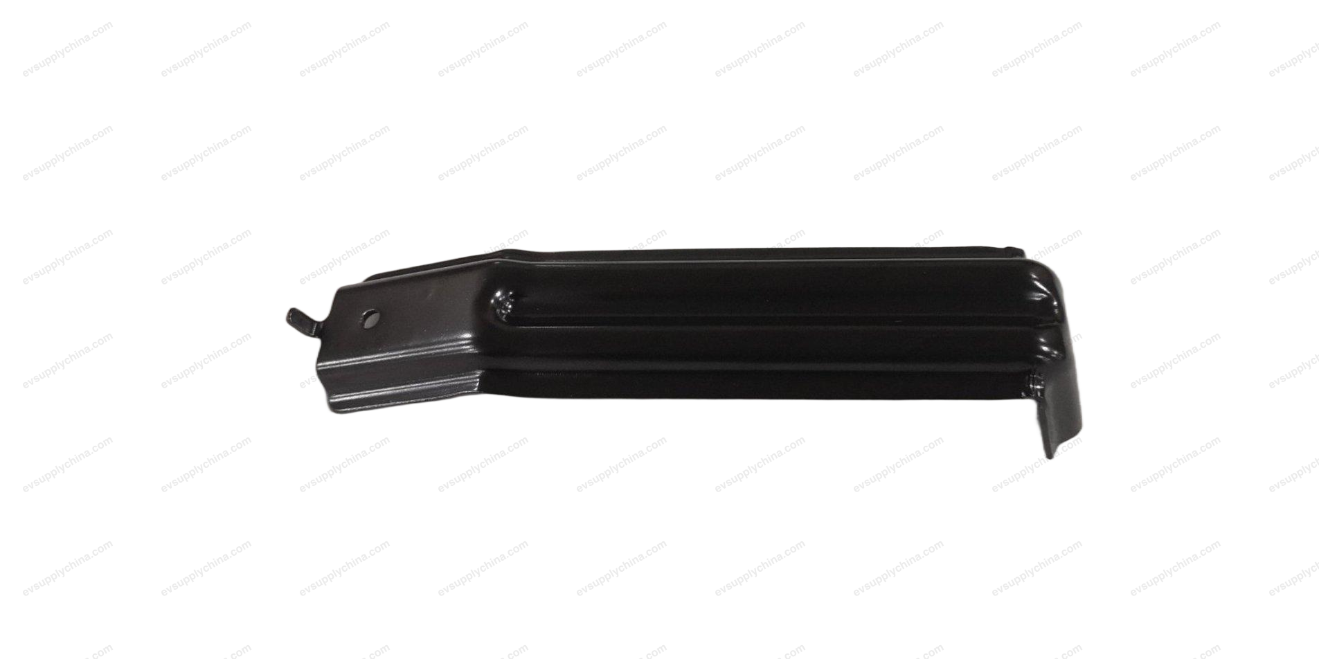 Lower fender bracket assembly