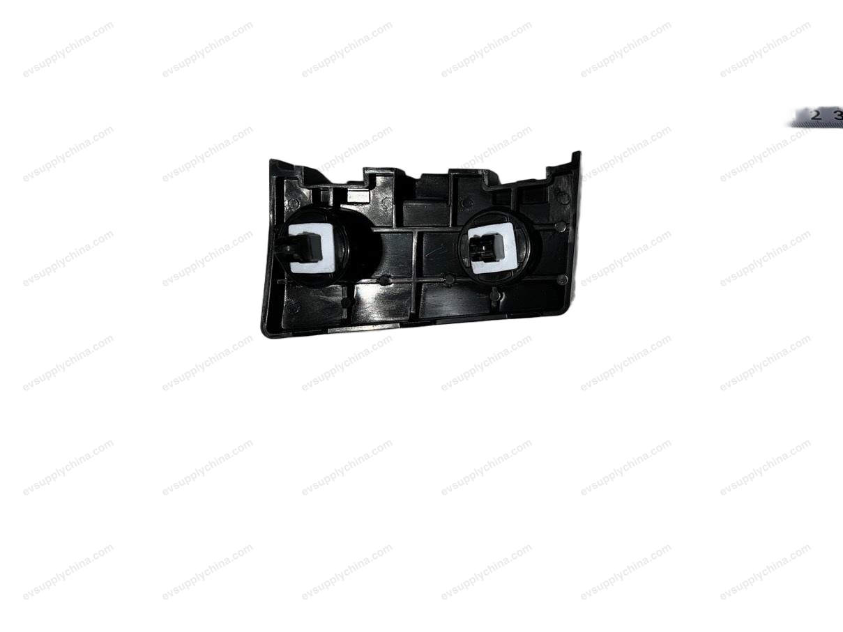 Rear bumper left rear bracket assembly
