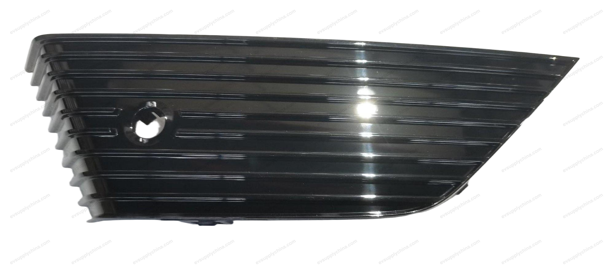 Rear bumper right trim piece