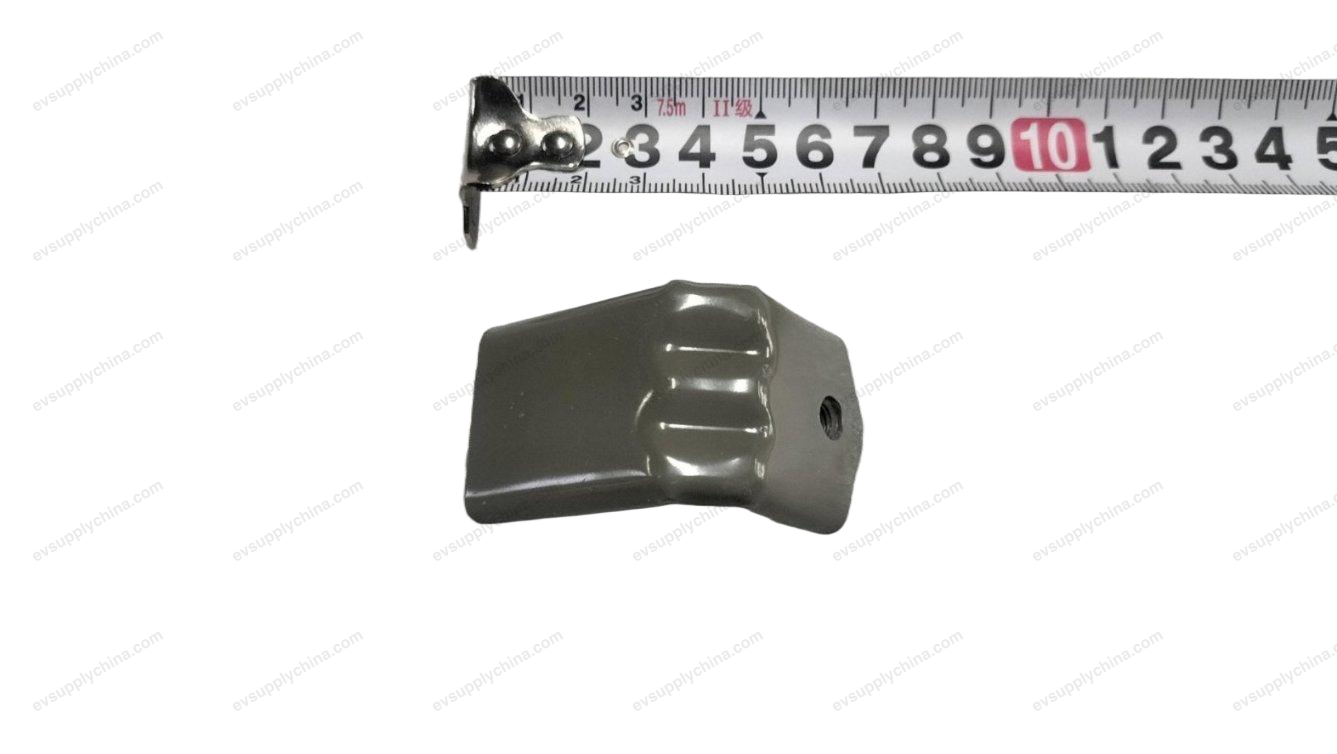Bracket installed in fender — BYD Dolphin