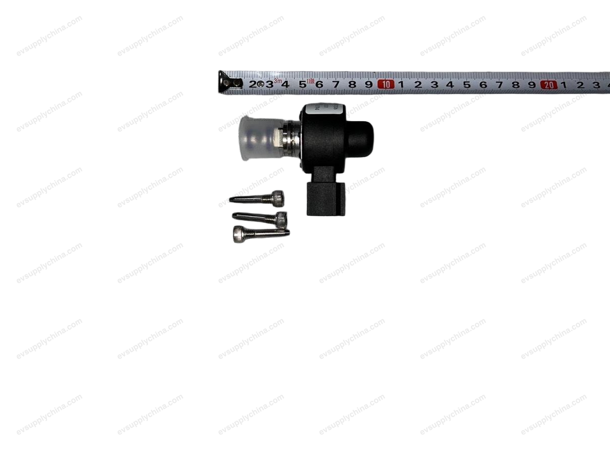 Electronic expansion valve 01 — BYD Dolphin