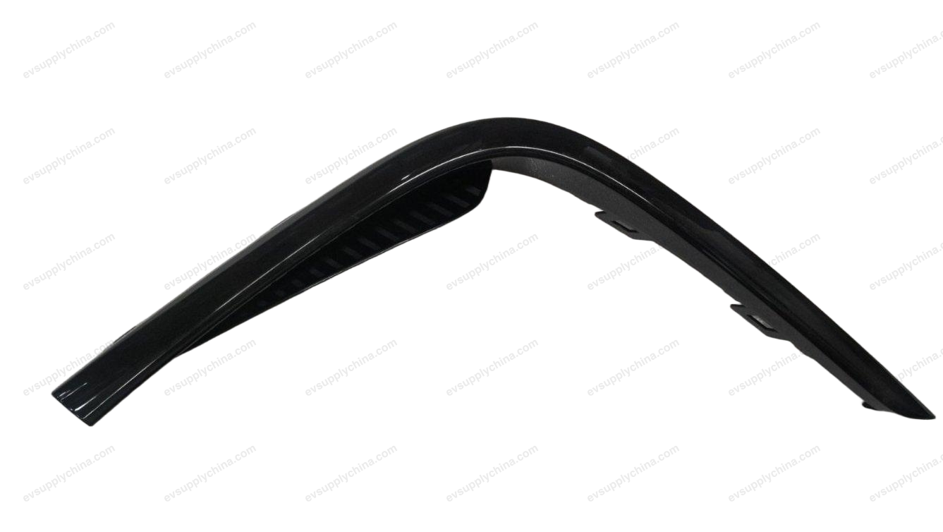 Front bumper left side trim panel — BYD Dolphin