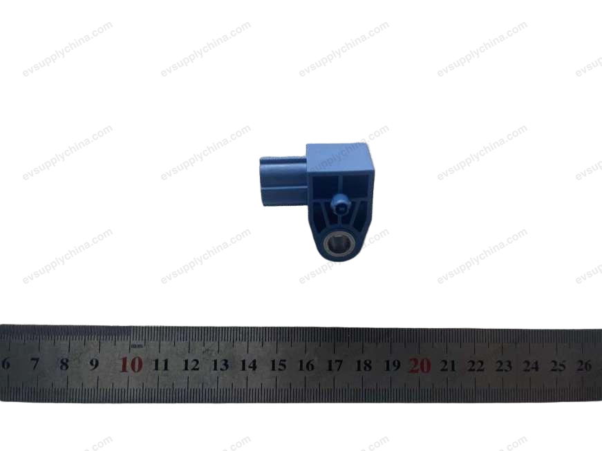Front collision sensor I — BYD Dolphin