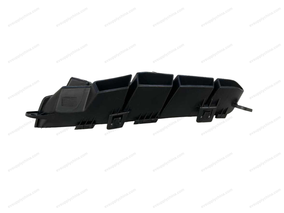 Front bumper left air inlet — BYD Sealion 7