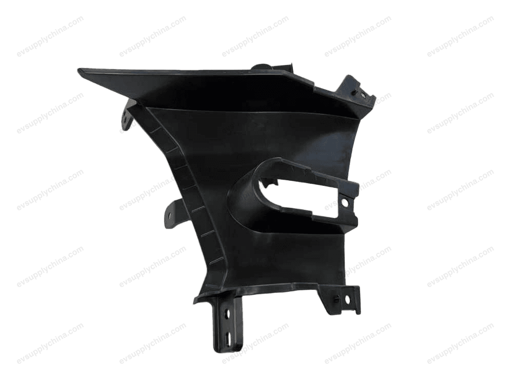 Front bumper left air intake duct — BYD Sealion 7
