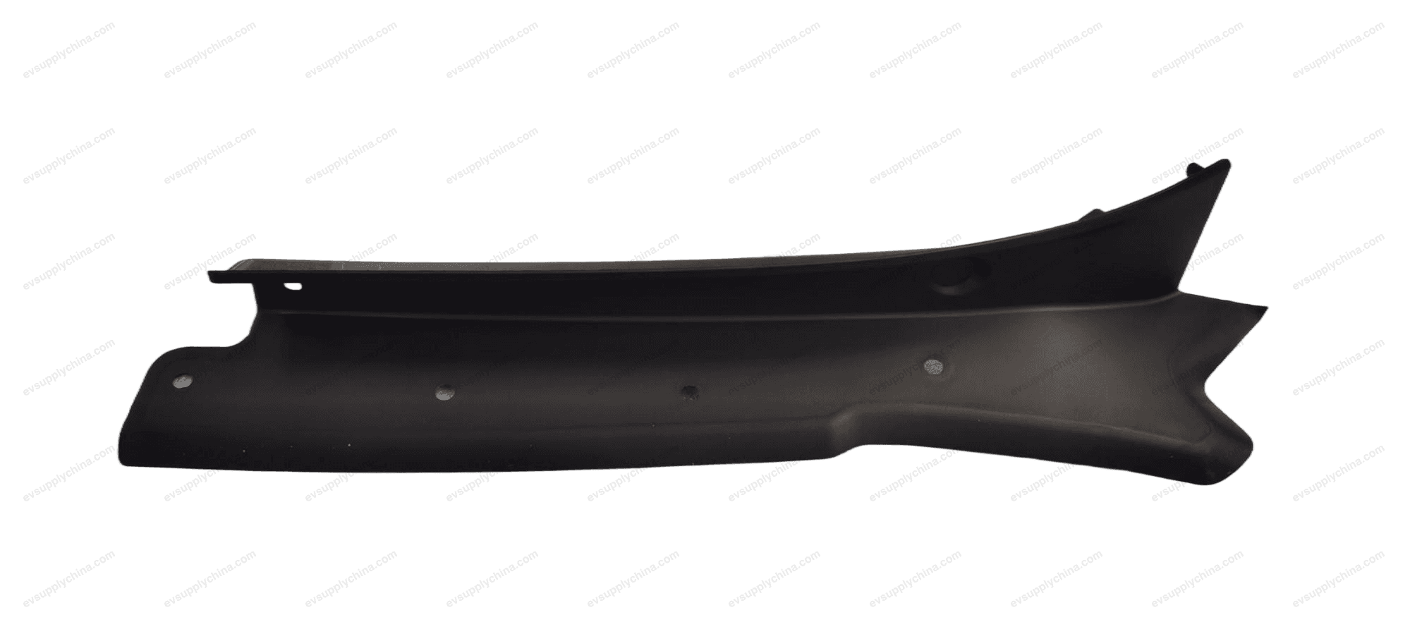 Left rear lamp guard plate assembly — BYD Sealion 7