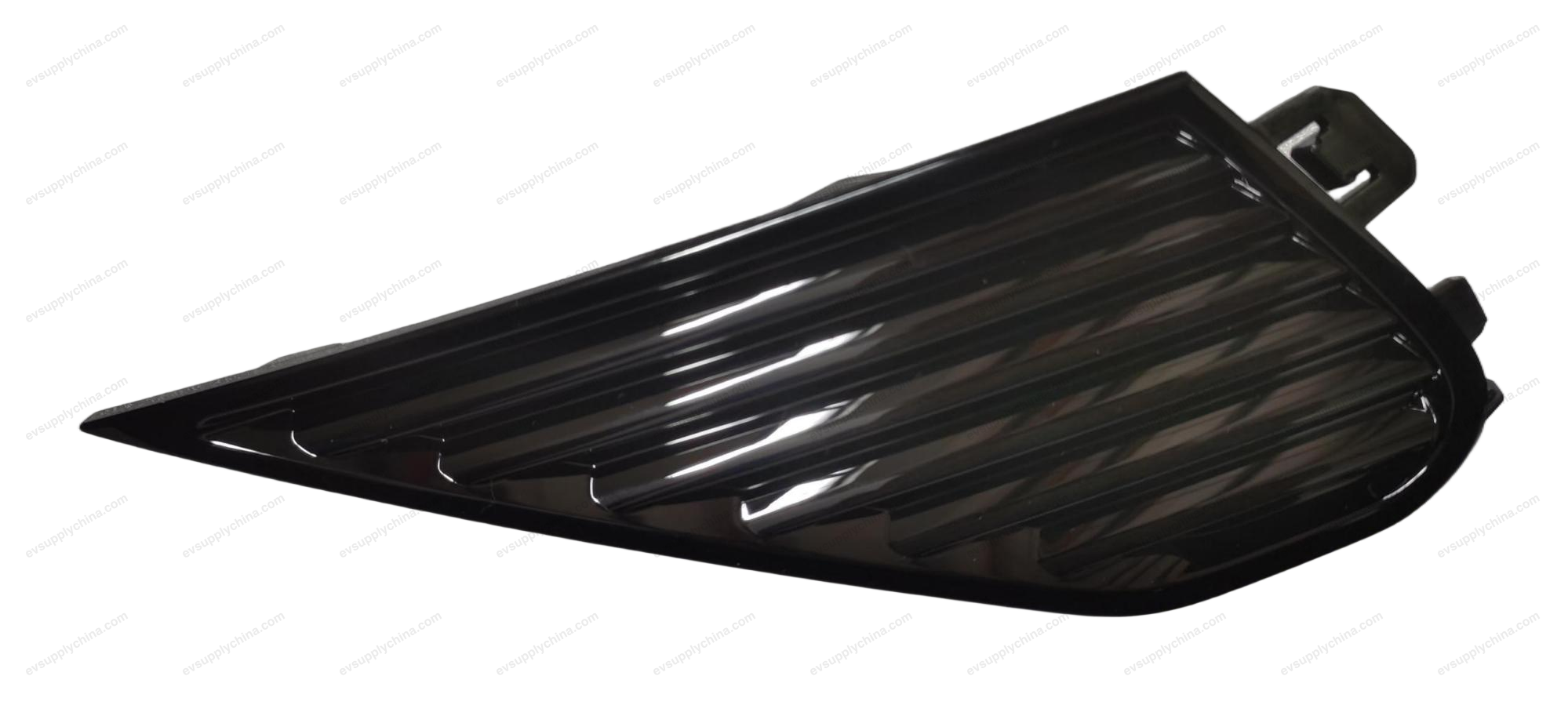 Rear bumper right side air curtain trim — BYD Sealion 7