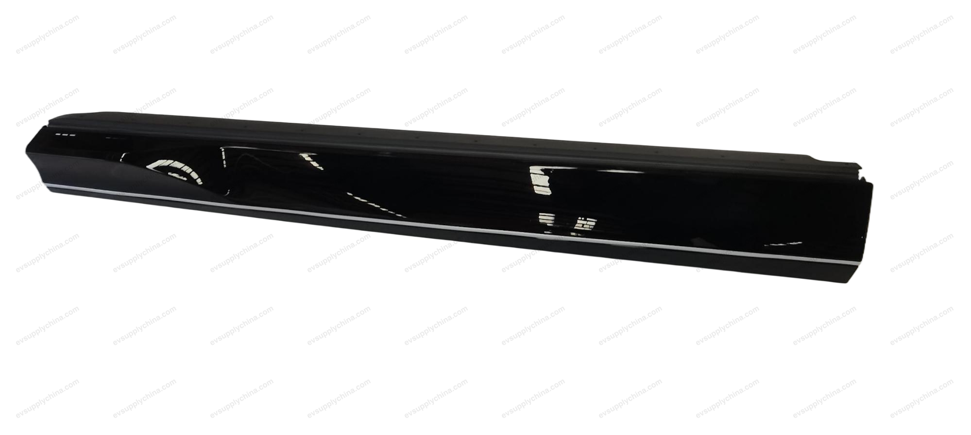 Right front door skirt assembly — BYD Sealion 7