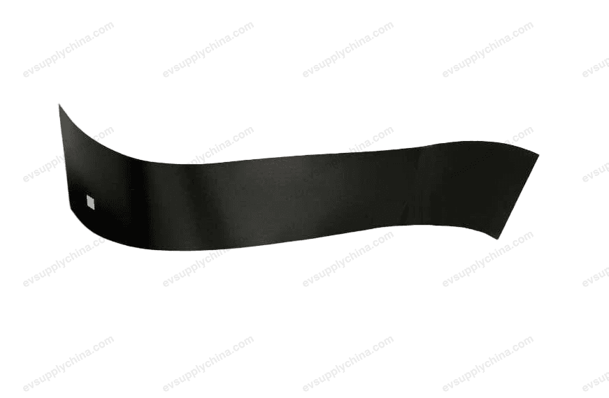 Blackout film on the left rear door and window frame — Denza D9