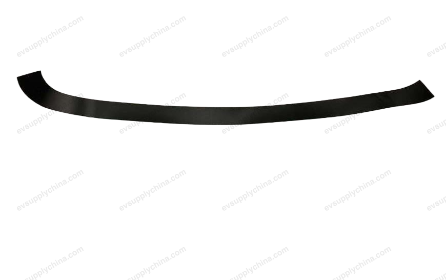 Blackout film on the right front door window frame — Denza D9