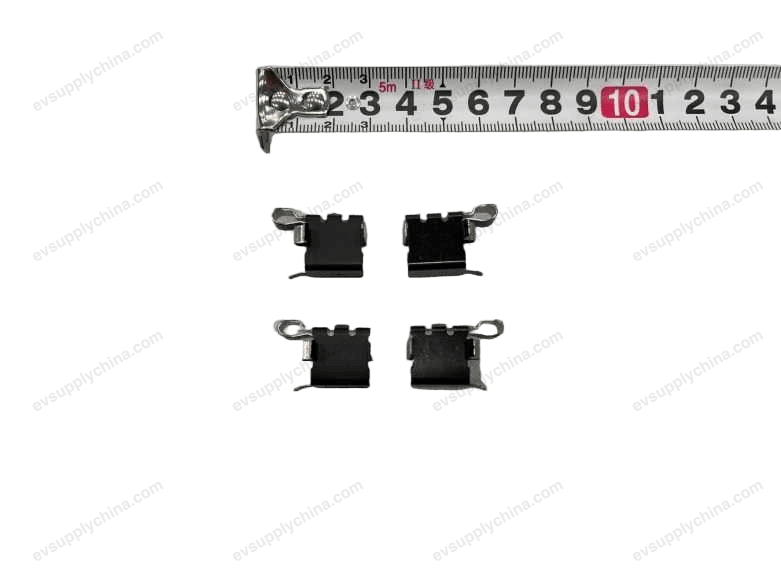 Brake pad mounting bracket after-sales package — Denza D9