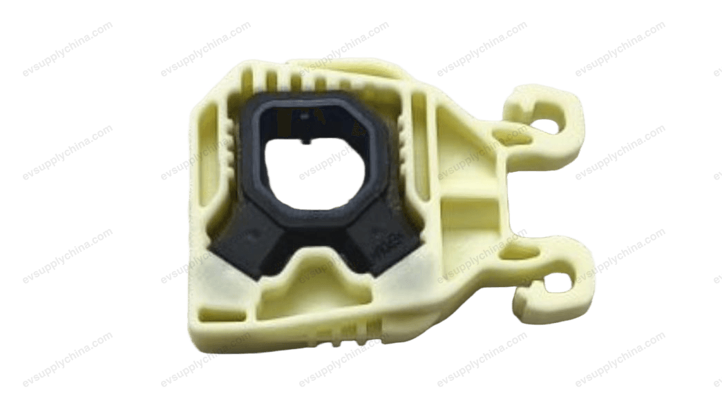 Cooling pipe assembly 1 — Denza D9