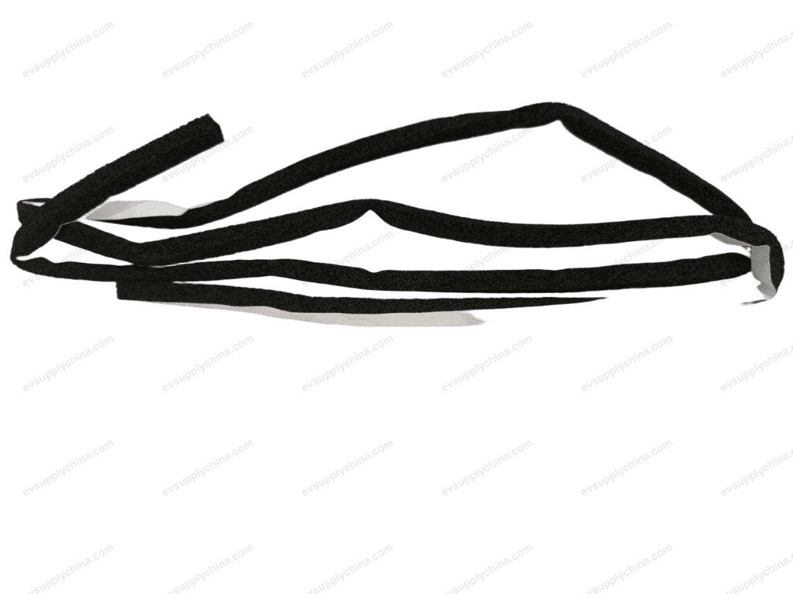 Front water channel sealing strip — Denza D9