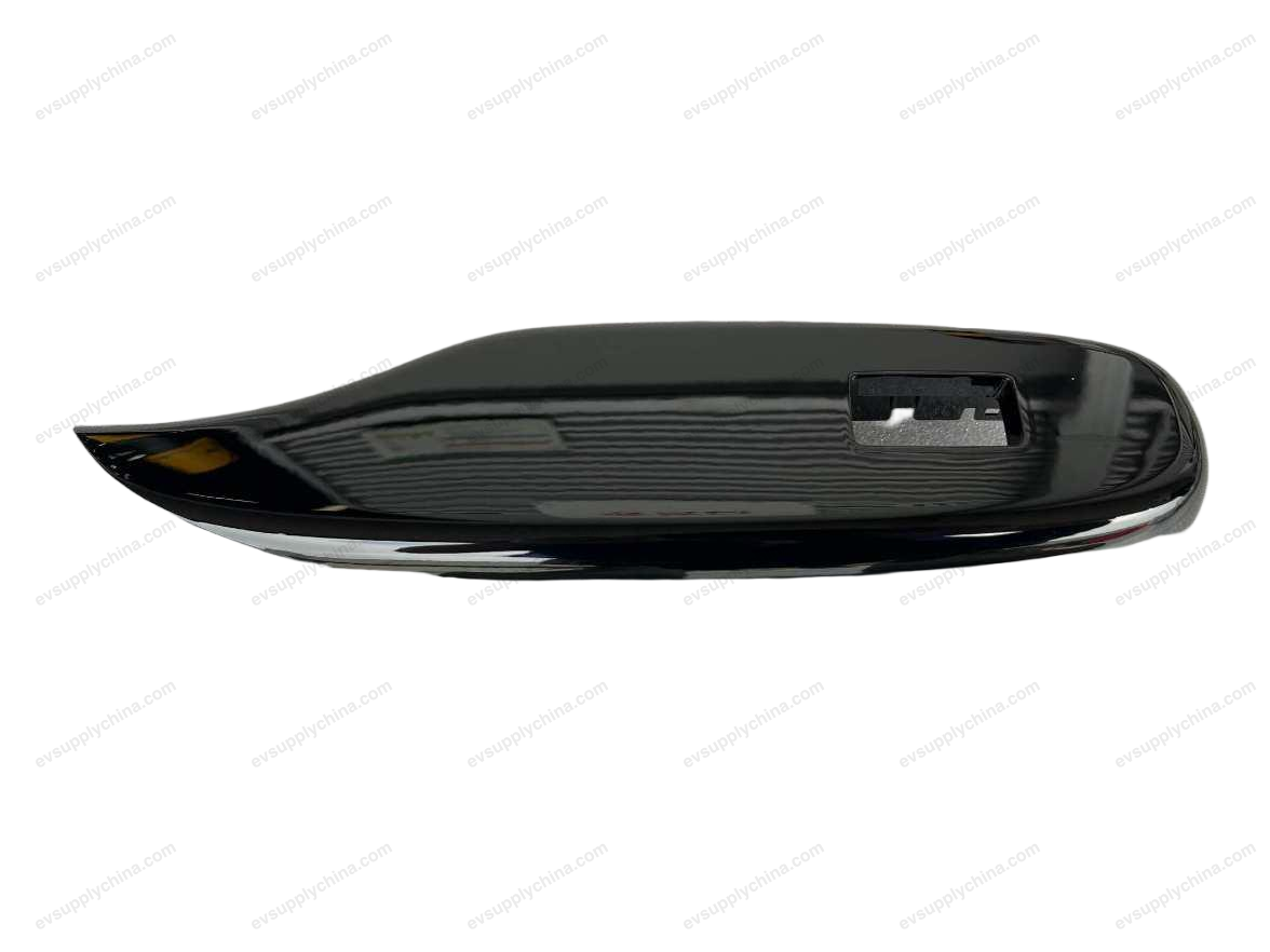 Left front door window control panel assembly - Piano Black — Denza D9