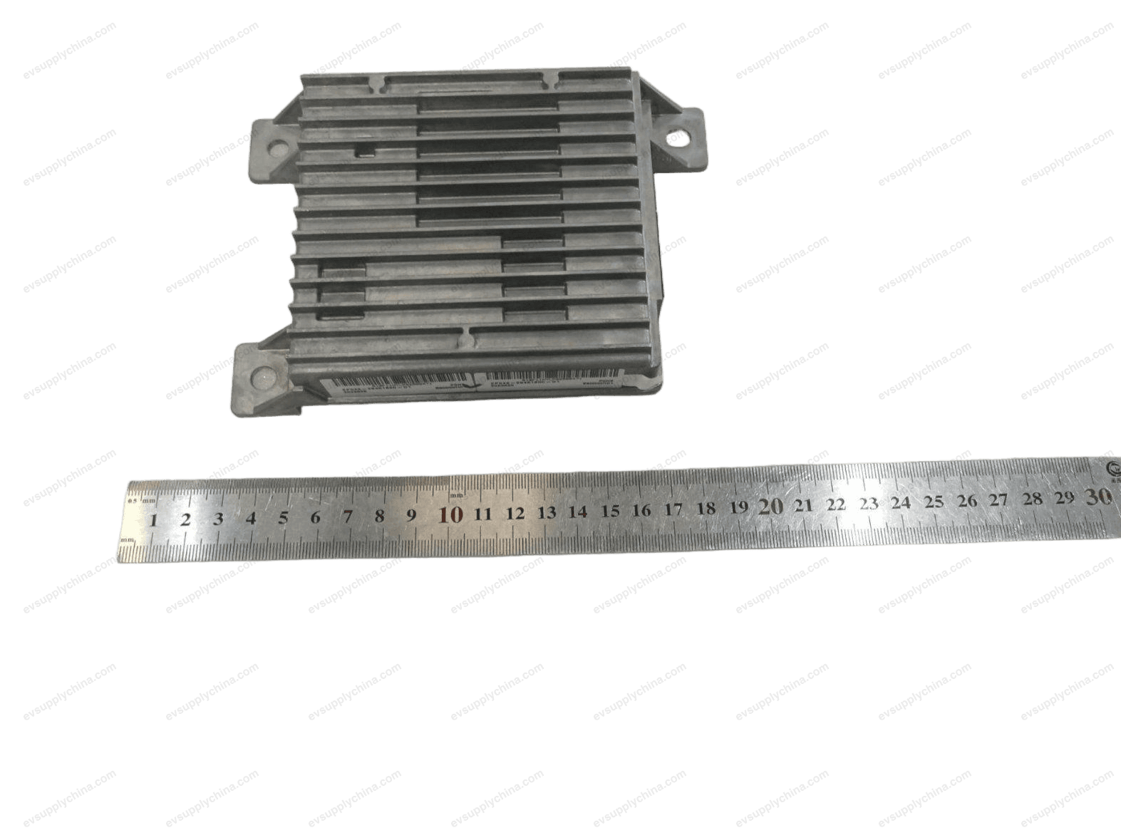 Left rear suspension height sensor — Denza D9