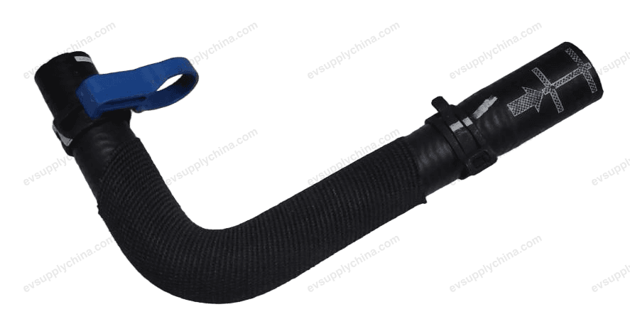 Plate heat exchanger outlet pipe assembly — Denza D9