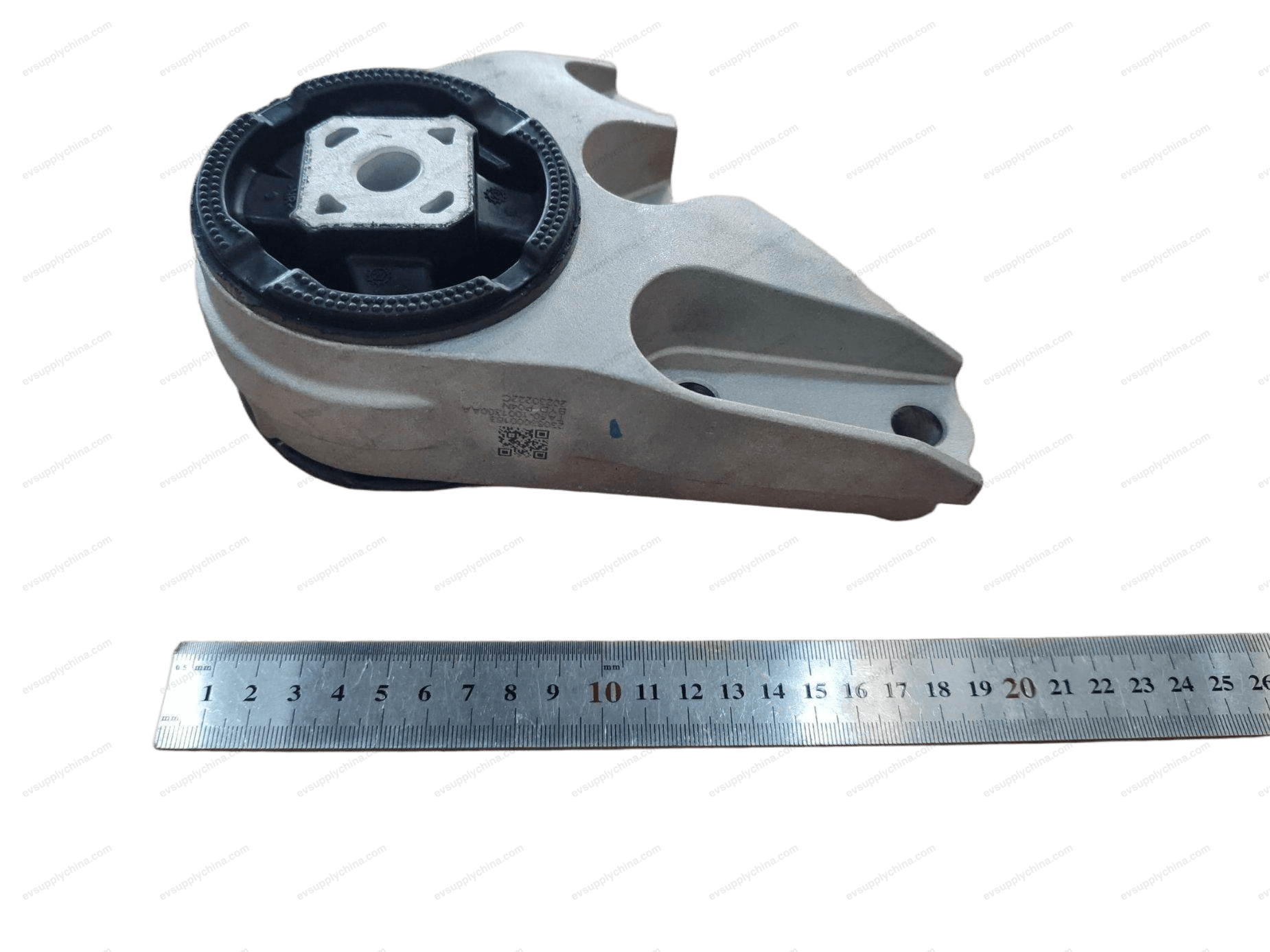 Powertrain rear suspension mount assembly — Denza D9