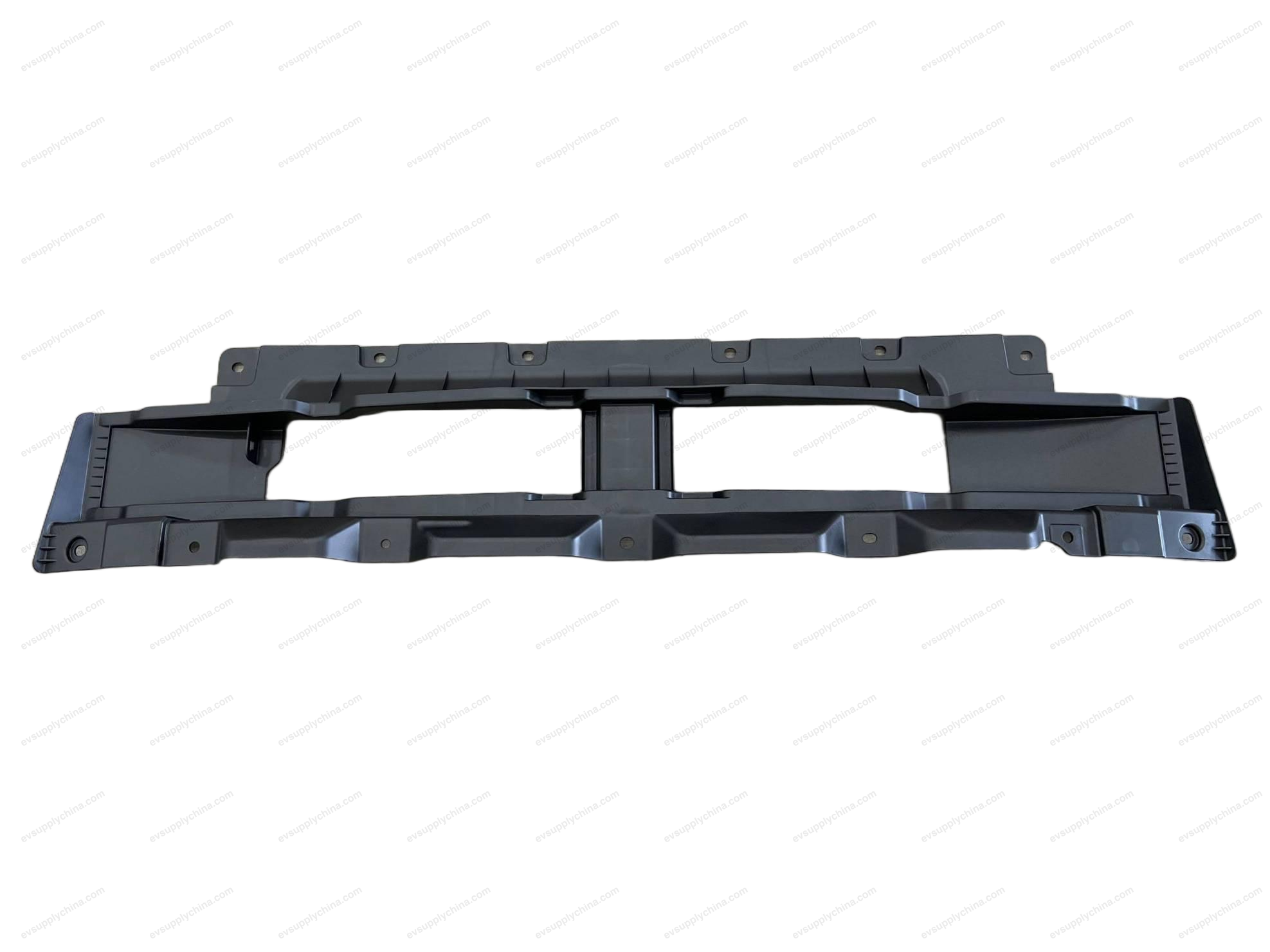 Нижний дефлектор радиатора в сборе