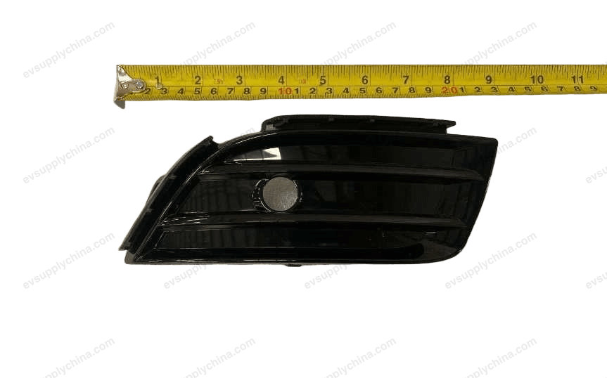 Rear bumper left side trim — Denza D9