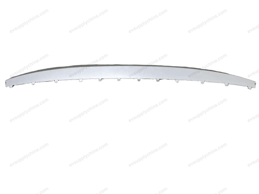 Rear bumper trim strip - three-layer matte electroplated silver — Denza D9