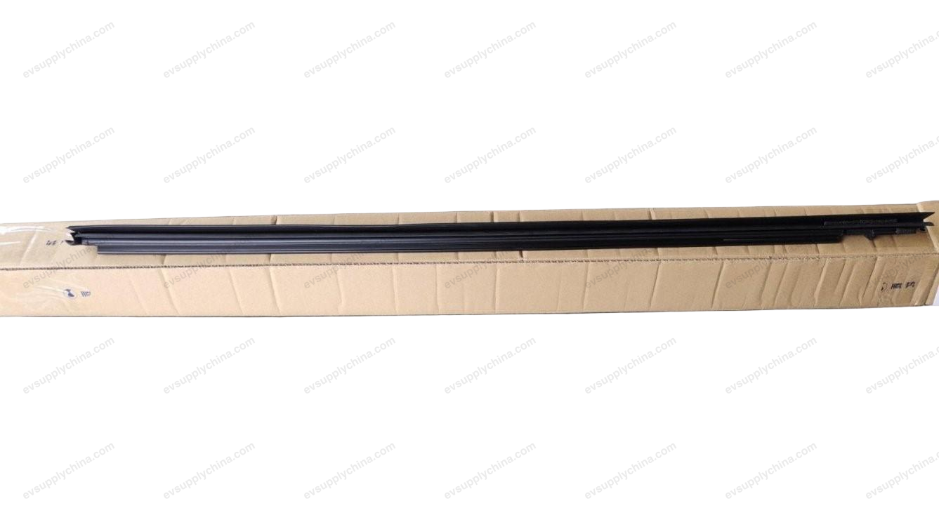Right Rear Door Inner Water Cut Assembly — Denza D9
