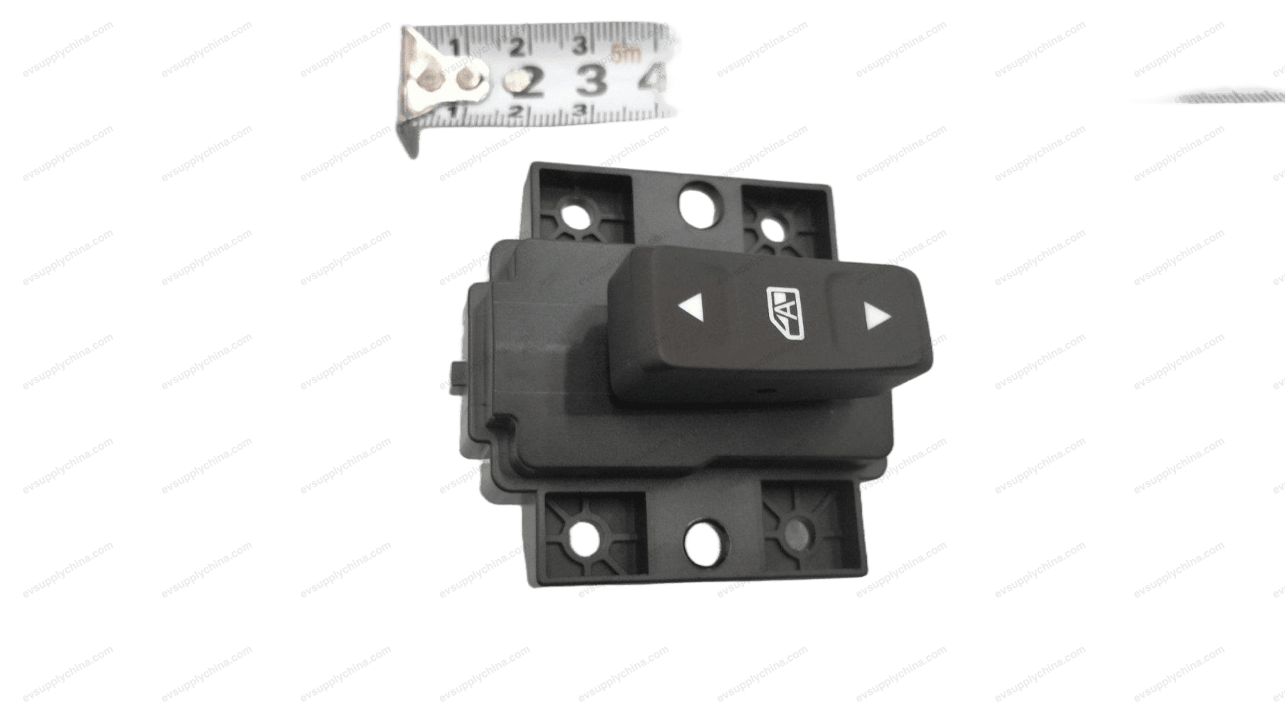 Right rear door window regulator switch and trim panel - black chocolate — Denza D9