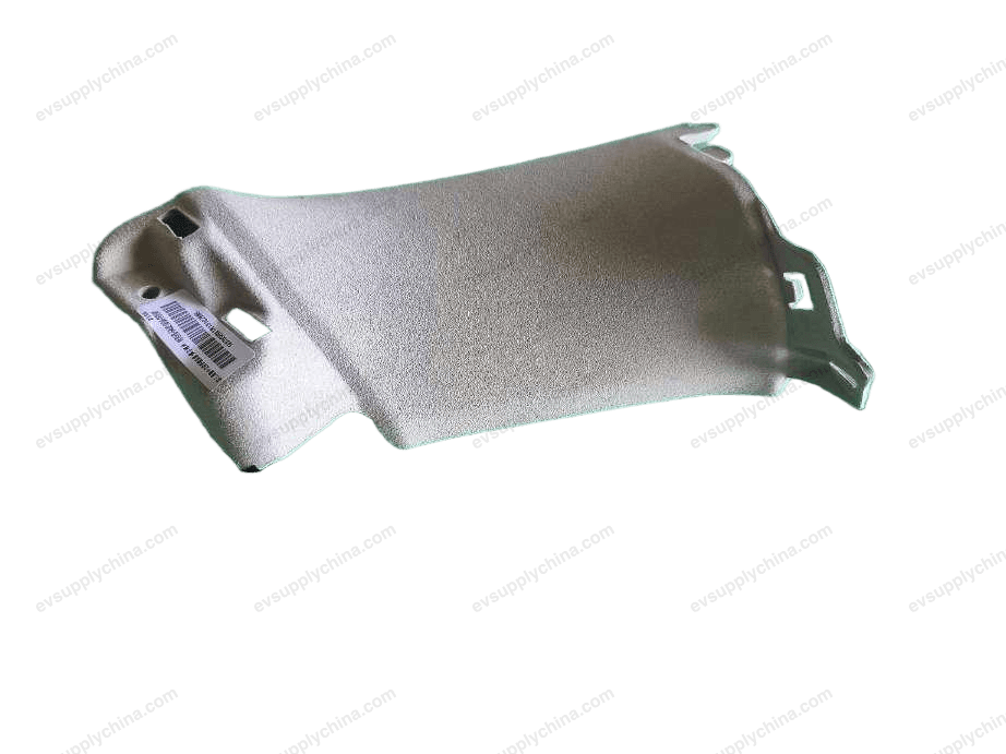 Right triangular window pillar guard assembly - Pergome — Denza D9