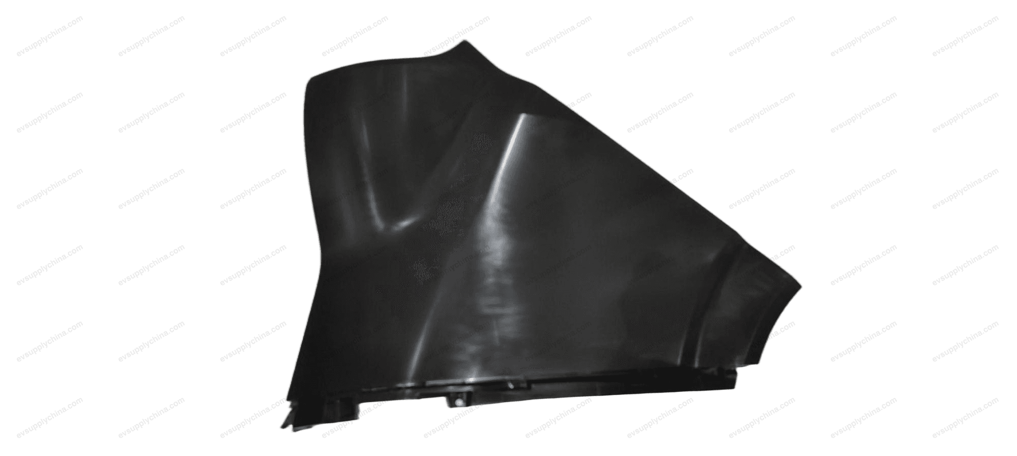 The upper right side of the rear bumper — Denza D9