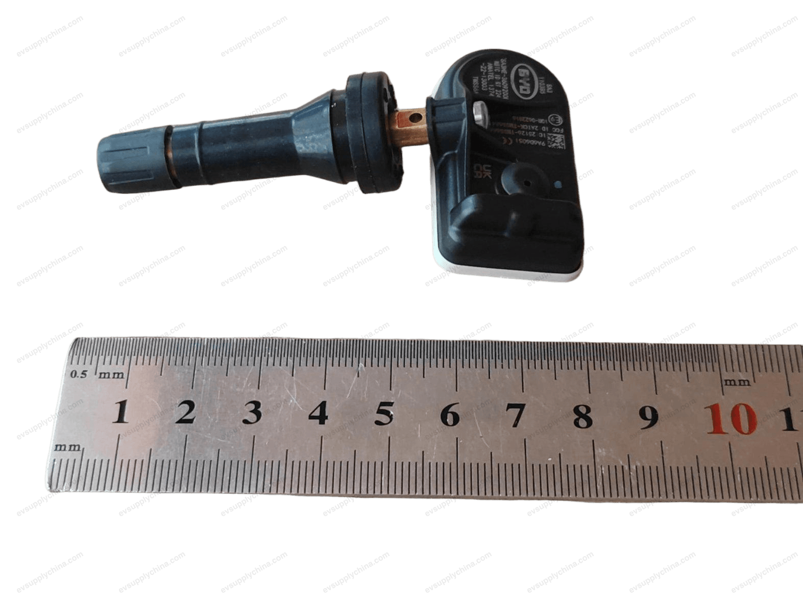 Tire pressure monitoring module — Denza D9