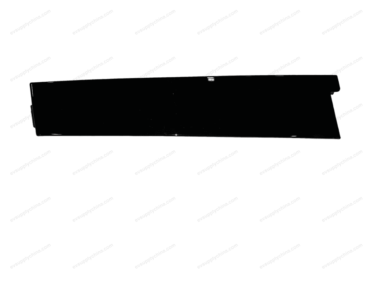 Left rear B-pillar exterior trim assembly