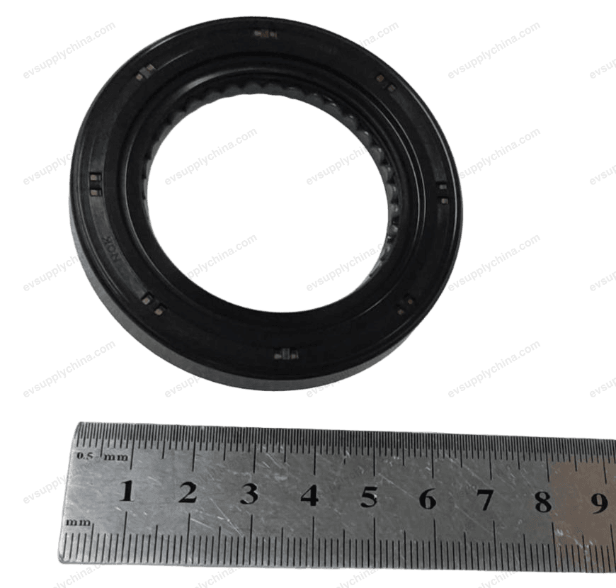 Differential oil seal
