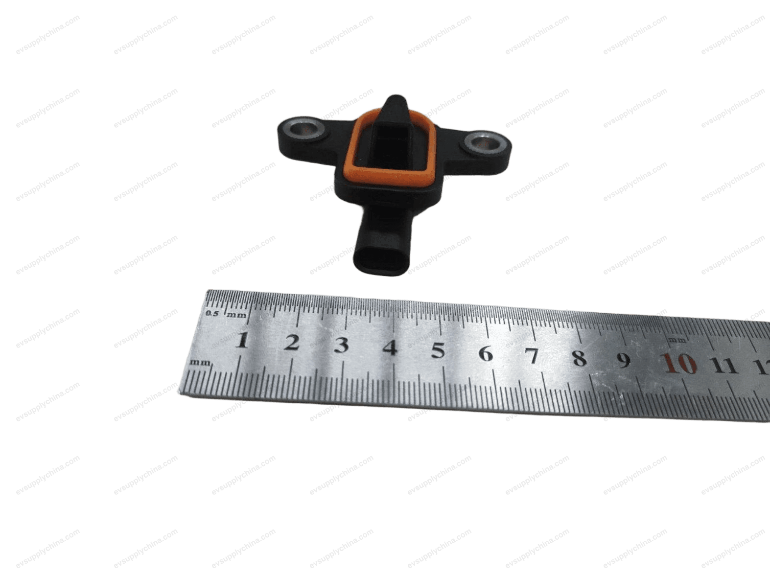Pressure-type collision sensor