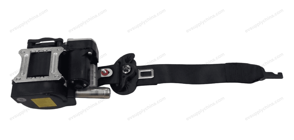 Left front seat belt assembly