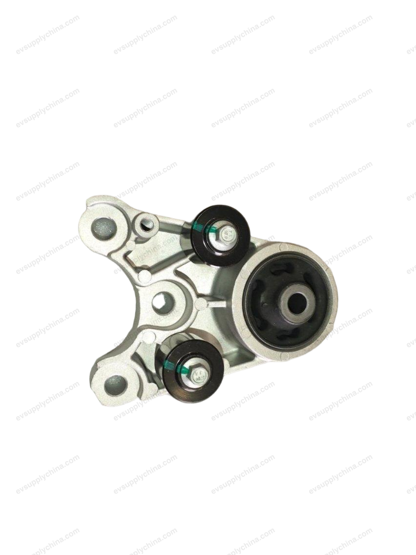 Rakitan dudukan suspensi kanan powertrain — BYD Dolphin
