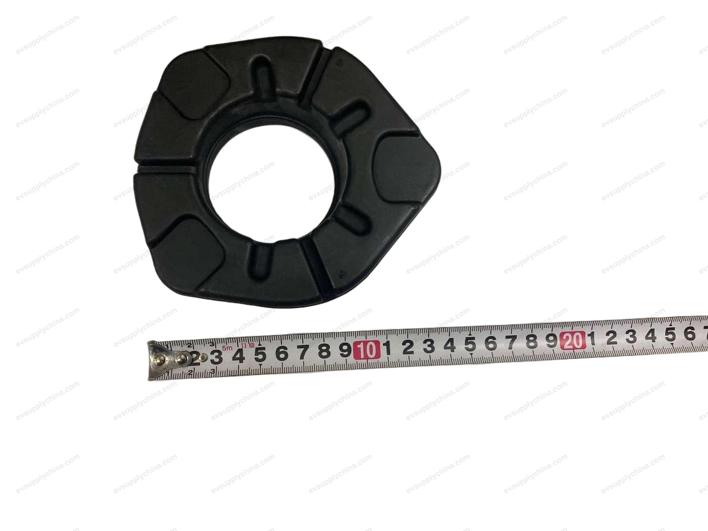 Rear spring seat