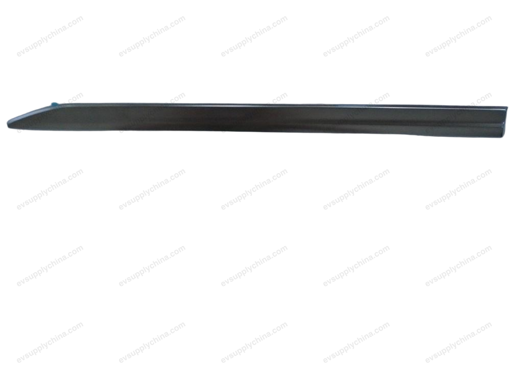 Right front door panel bright trim assembly — BYD Han DM-i