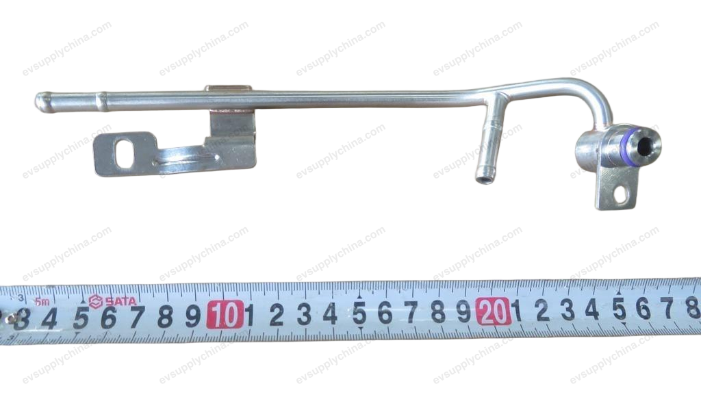 Turbocharger water outlet pipe assembly — BYD Han DM-i