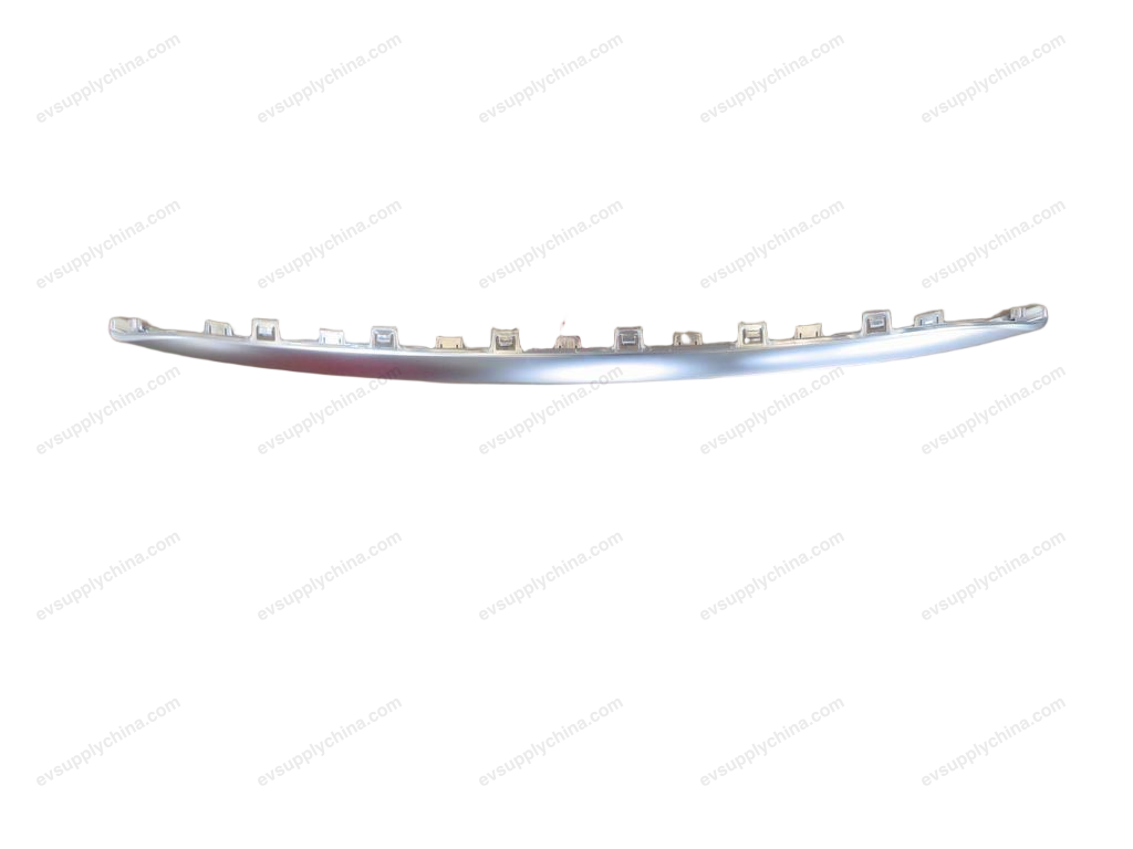 Bright trim strip on the lower front bumper — BYD Han EV