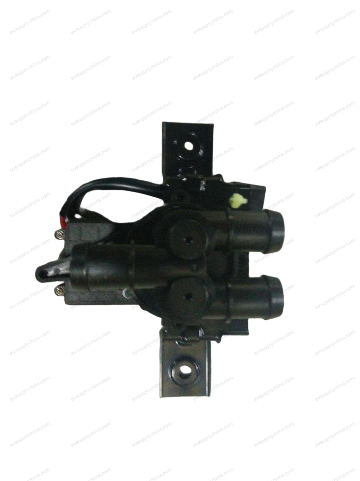 Electric three-way water valve assembly — BYD Han EV