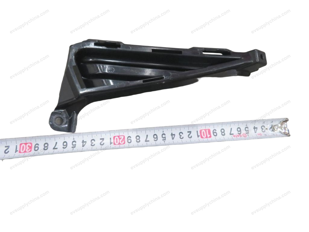 Front bumper left trim panel I — BYD Han EV