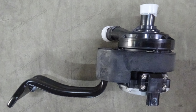Battery thermal management water pump — BYD Qin EV