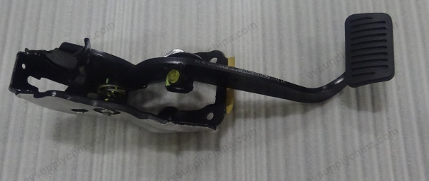 Brake pedal — BYD Qin EV