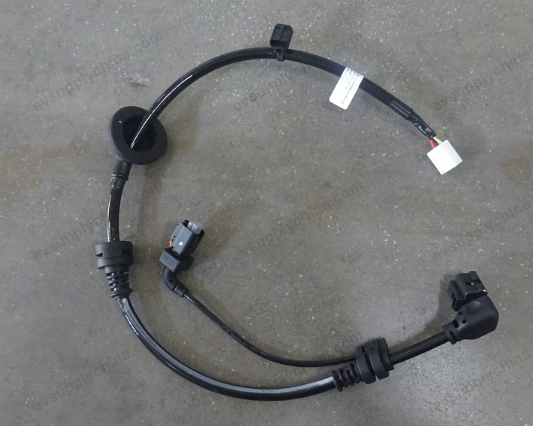 Left rear wheel speed sensor andEPBWiring — BYD Qin EV