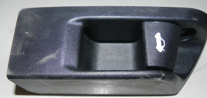 Trunk lid opening handle — BYD Qin EV