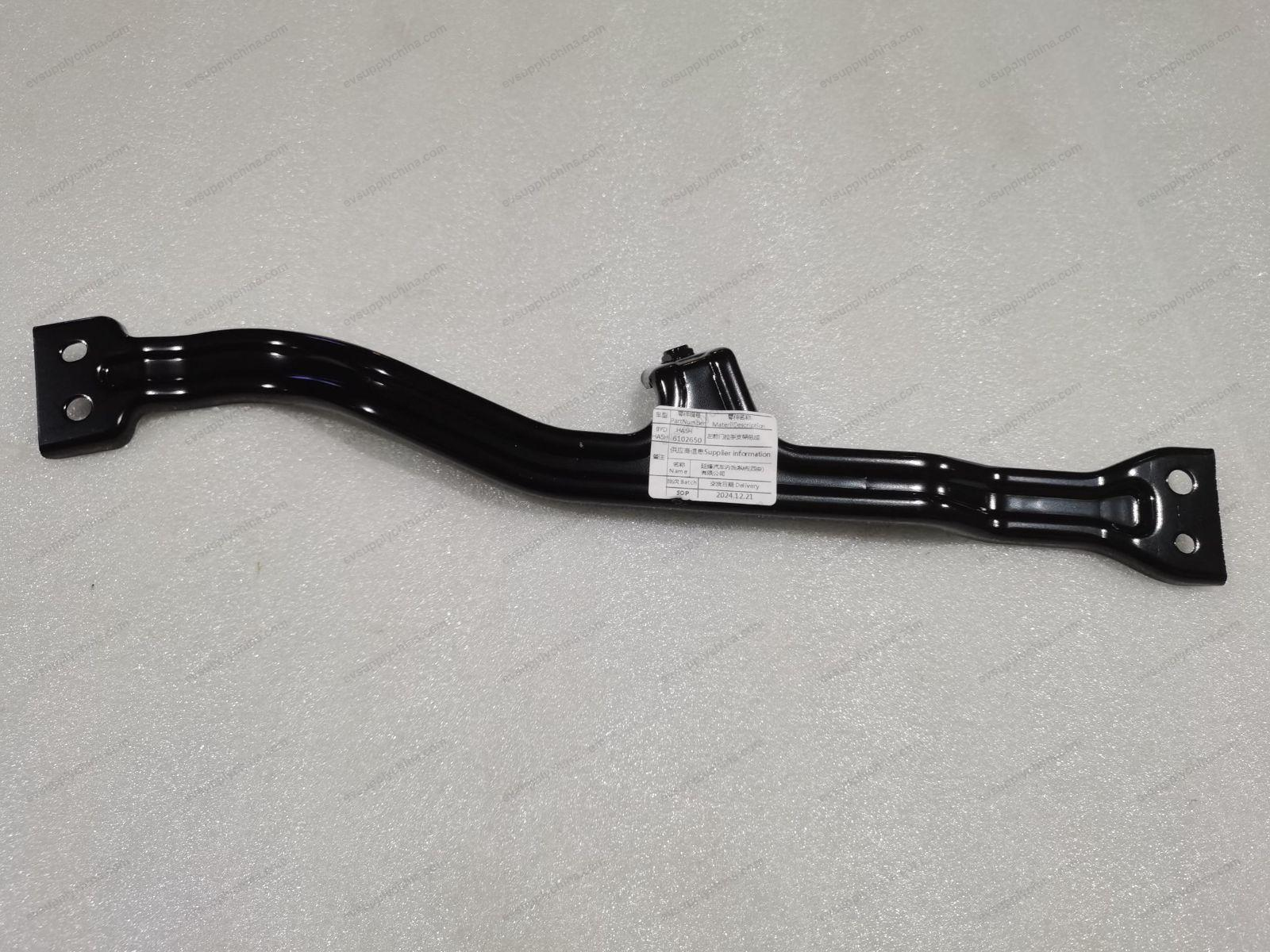 Left front door pull — BYD Qin Plus DM-i (Gen 2)