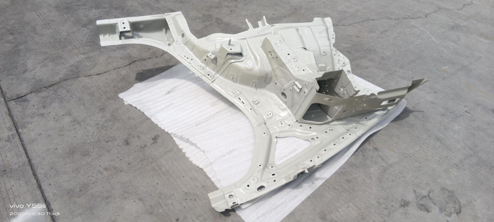 Left rear wheel cover assembly — BYD Qin Plus DM-i (Gen 2)