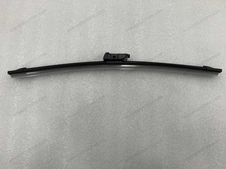 Right scraper assembly — BYD Qin Plus DM-i (Gen 2)