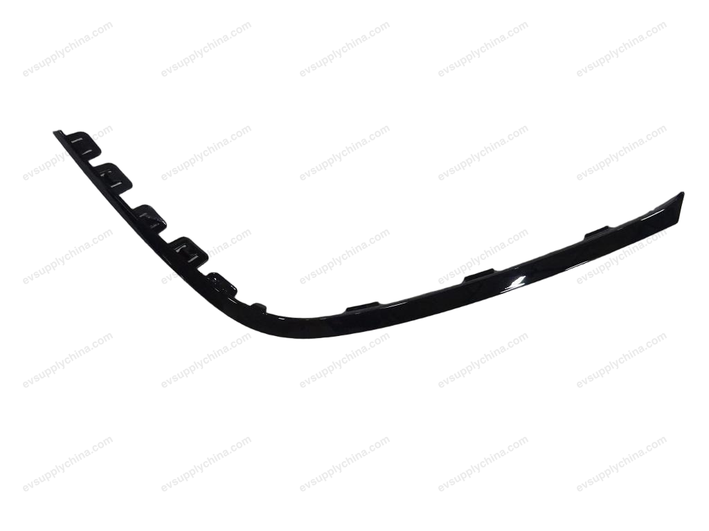 Rear bumper trim R - glossy black — BYD Qin Plus DM-i